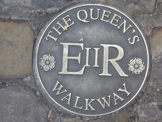 The Queen's Walkway